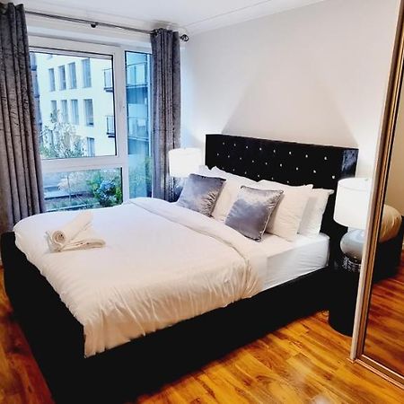 Double King Suite, Canary Wharf Waterfront Londra Dış mekan fotoğraf
