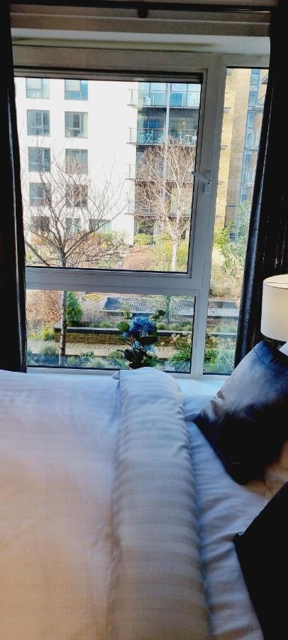 Double King Suite, Canary Wharf Waterfront Londra Dış mekan fotoğraf
