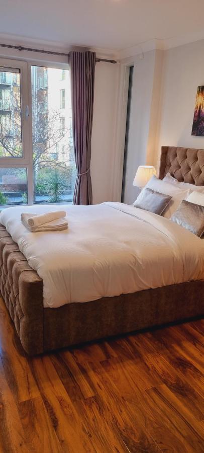 Double King Suite, Canary Wharf Waterfront Londra Dış mekan fotoğraf