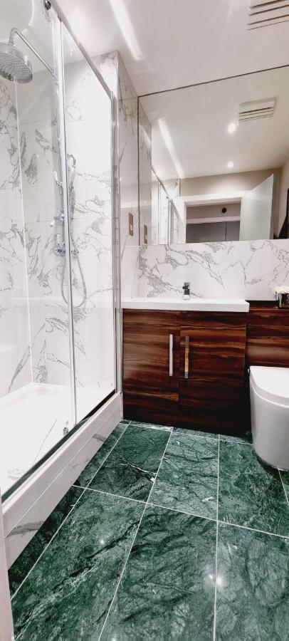 Double King Suite, Canary Wharf Waterfront Londra Dış mekan fotoğraf