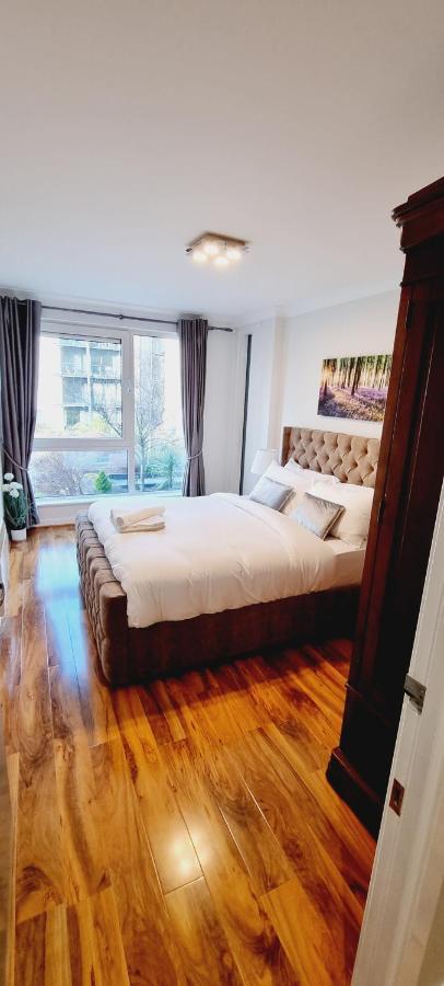 Double King Suite, Canary Wharf Waterfront Londra Dış mekan fotoğraf