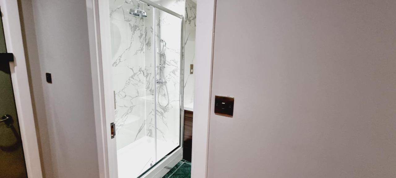 Double King Suite, Canary Wharf Waterfront Londra Dış mekan fotoğraf