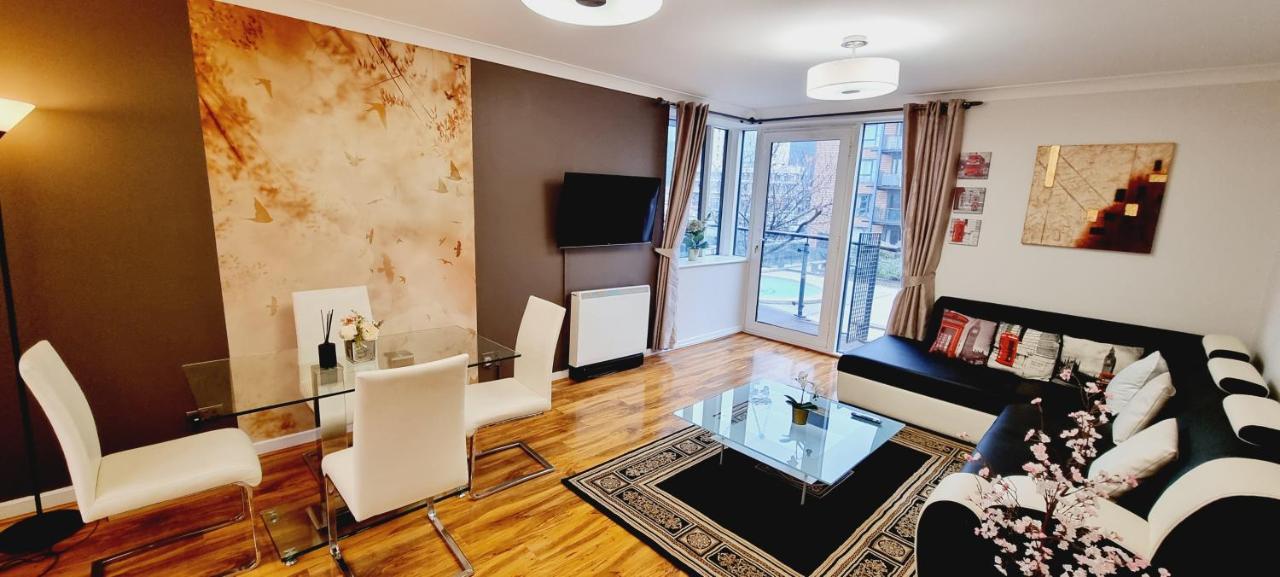 Double King Suite, Canary Wharf Waterfront Londra Dış mekan fotoğraf